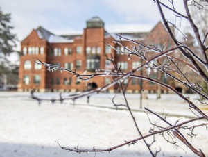 Photo of campus snow.